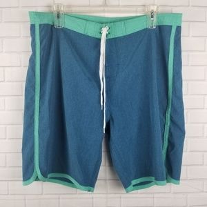 Wings Shorts Size 38